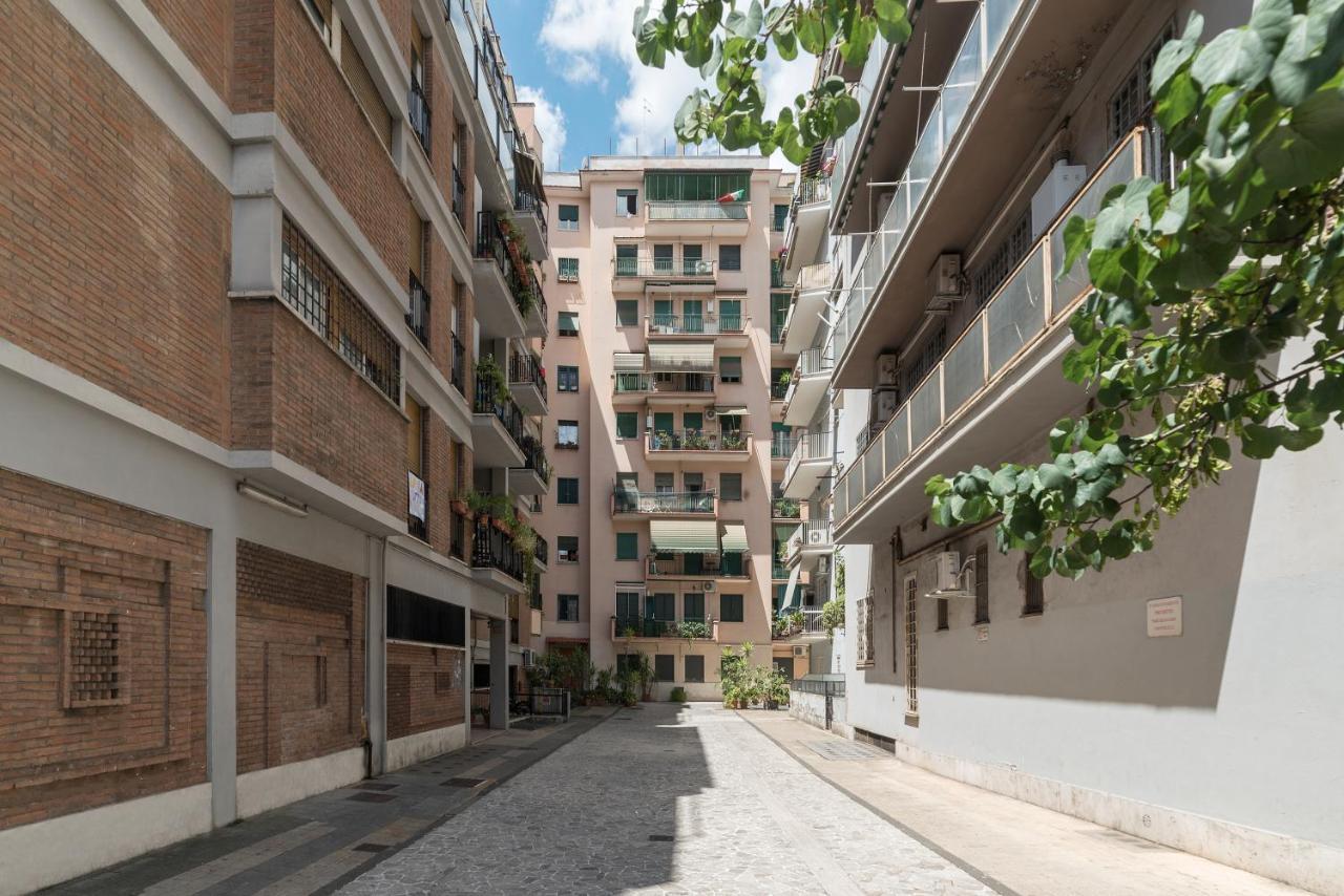 San Giovanni Apartment With Balcony Rom Eksteriør billede